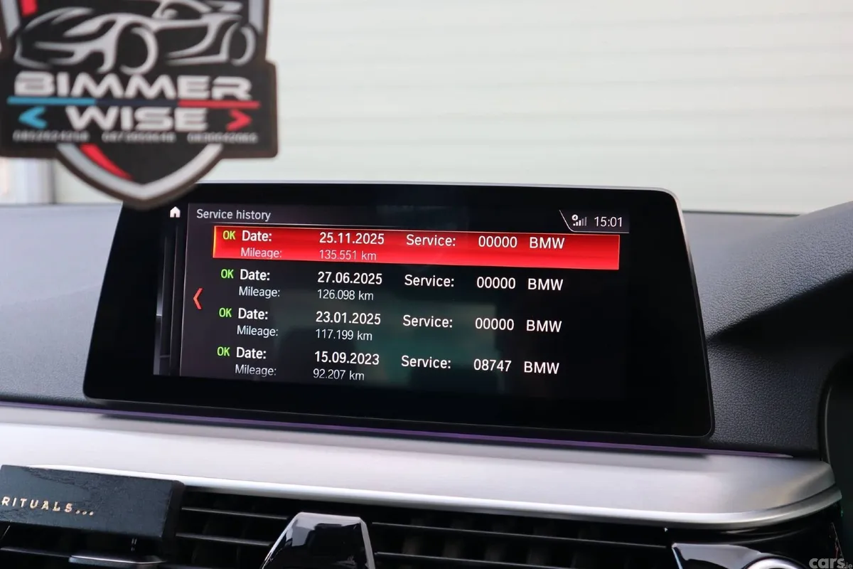 BMW 5-Series Saloon, Petrol Plug-in Hybrid, 2018, White