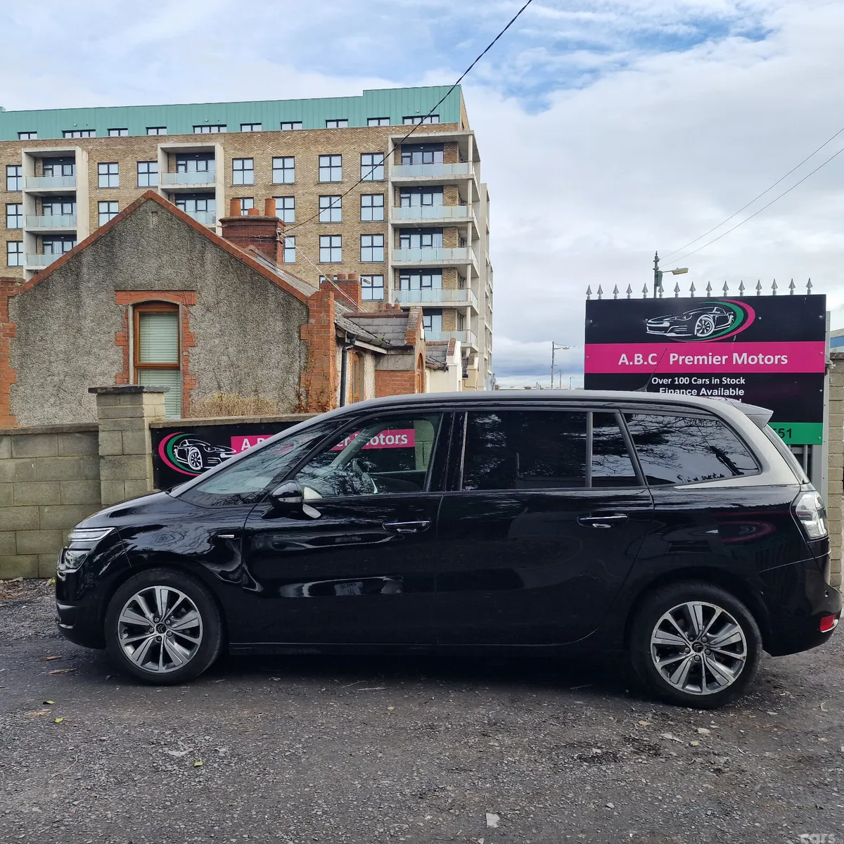 Citroen Grand C4 Picasso Hatchback, Diesel, 2015, Black