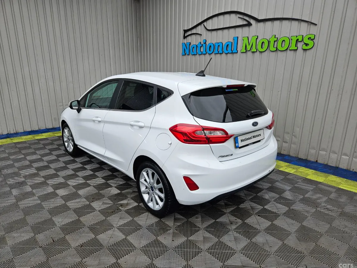 Ford Fiesta Hatchback, Petrol, 2019, White
