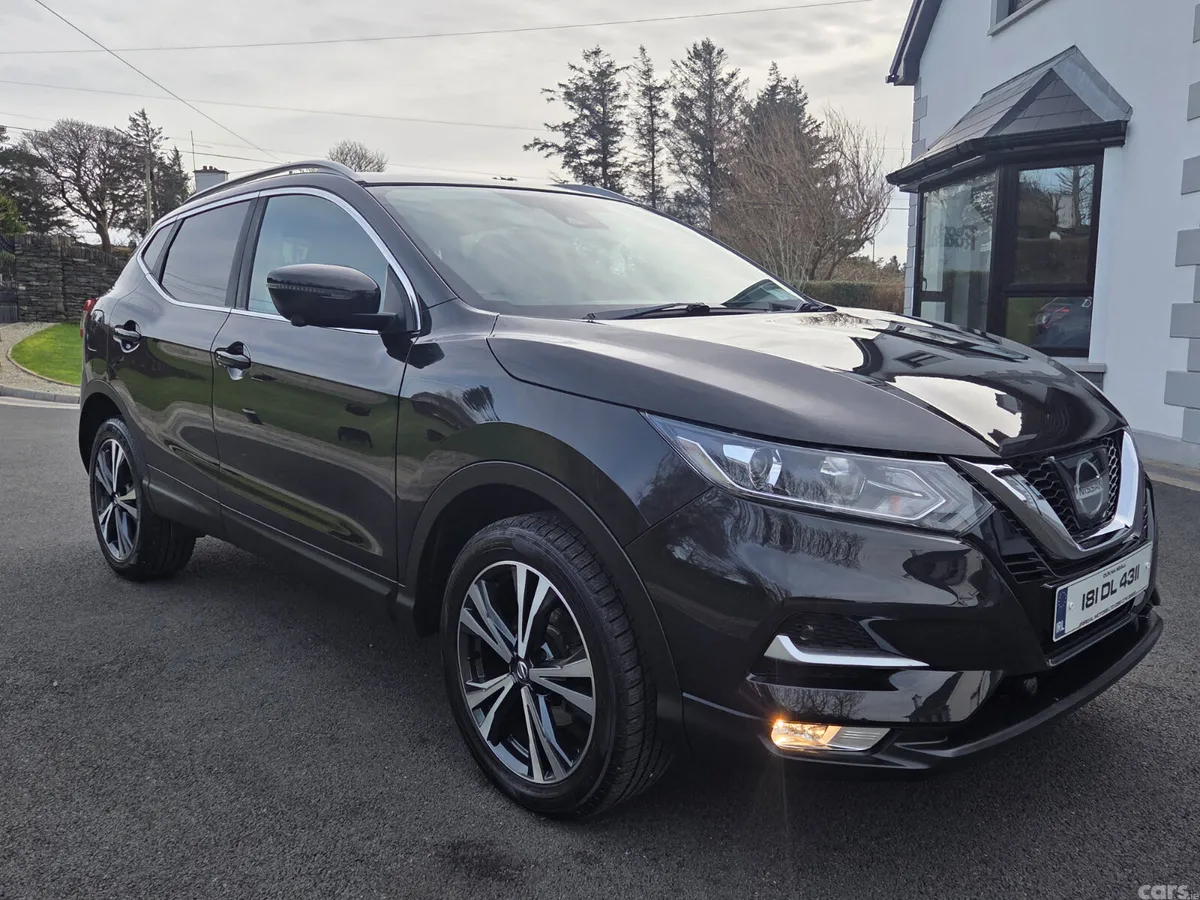 Nissan Qashqai SUV, Diesel, 2018, Black