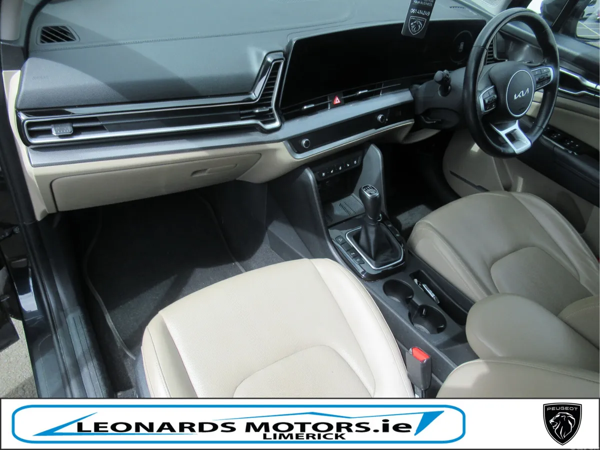 Kia Sportage SUV, Diesel Hybrid, 2023, Black