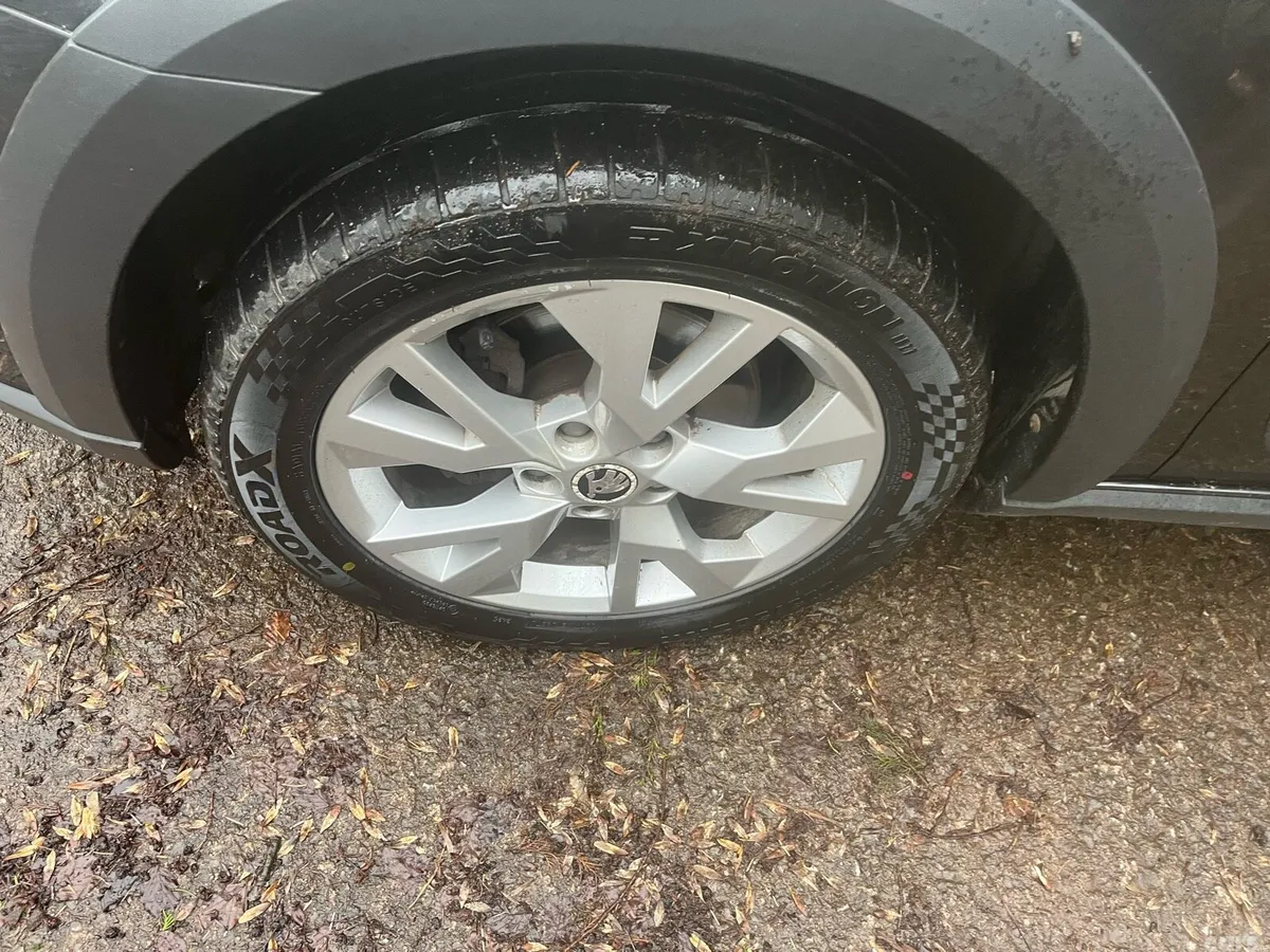 Skoda Octavia Estate, Diesel, 2015, Black