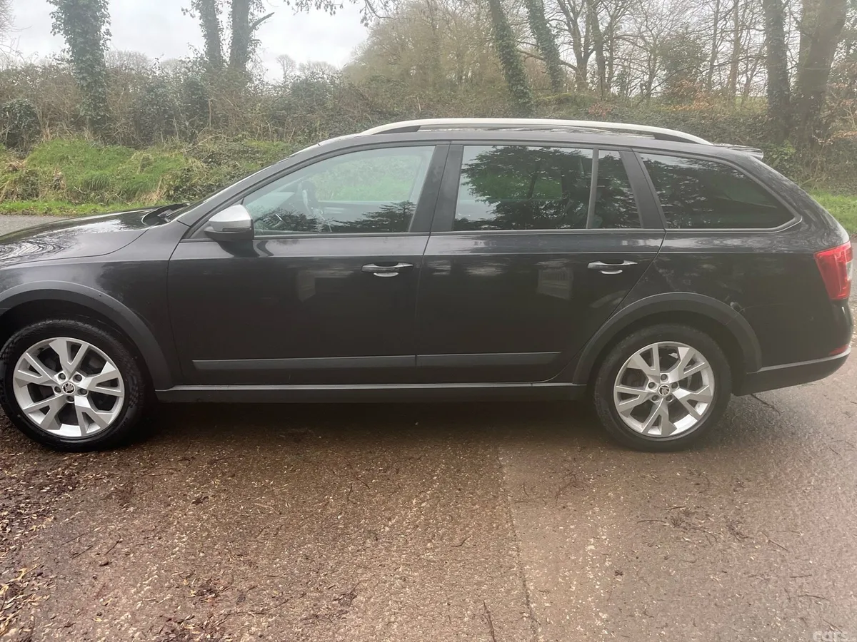 Skoda Octavia Estate, Diesel, 2015, Black