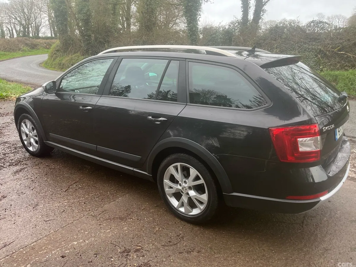 Skoda Octavia Estate, Diesel, 2015, Black