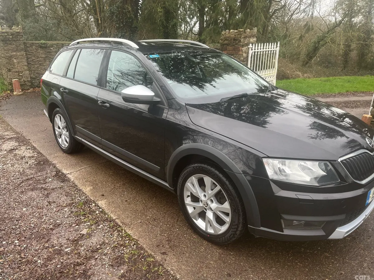 Skoda Octavia Estate, Diesel, 2015, Black