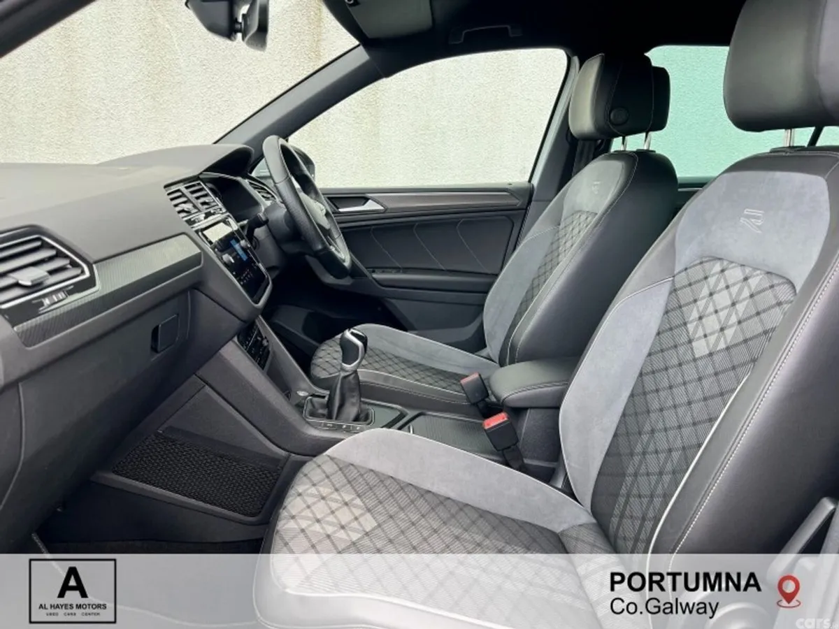Volkswagen Tiguan SUV, Diesel, 2023, Silver