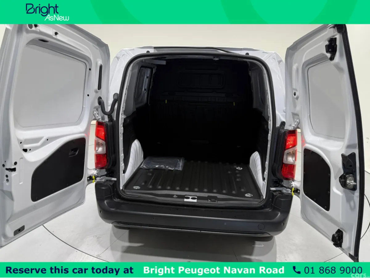 Peugeot Partner Van, Diesel, 2026, White