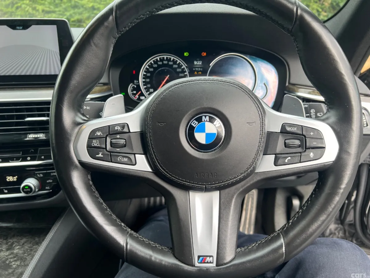 BMW 5-Series Estate, Diesel, 2018, Black
