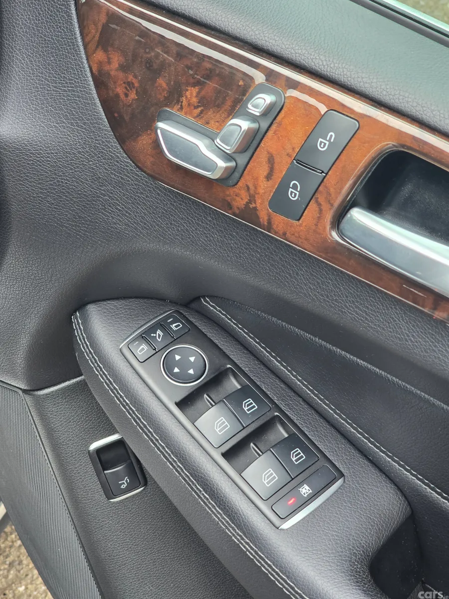 Mercedes-Benz GLE SUV, Diesel, 2016, Silver