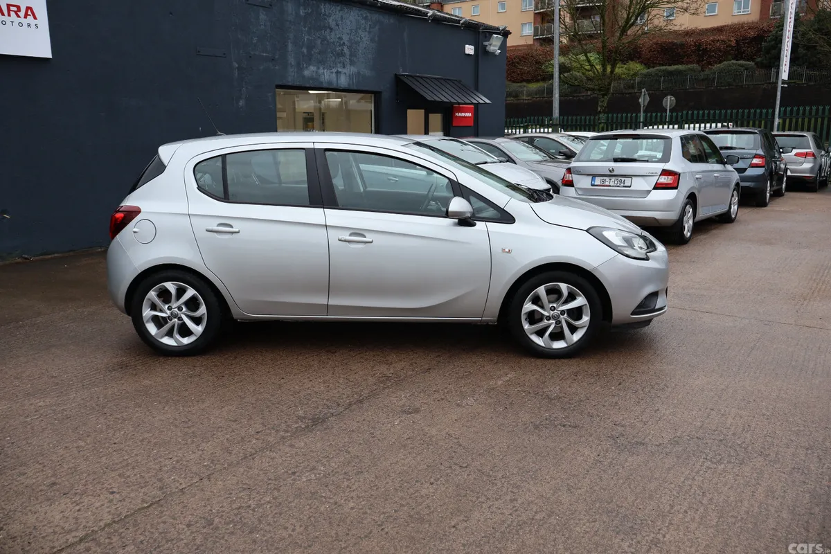 Opel Corsa Hatchback, Petrol, 2019, Grey