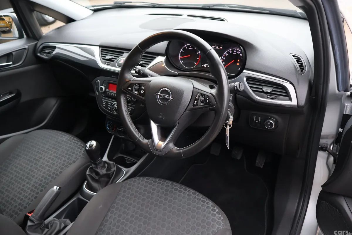 Opel Corsa Hatchback, Petrol, 2019, Grey