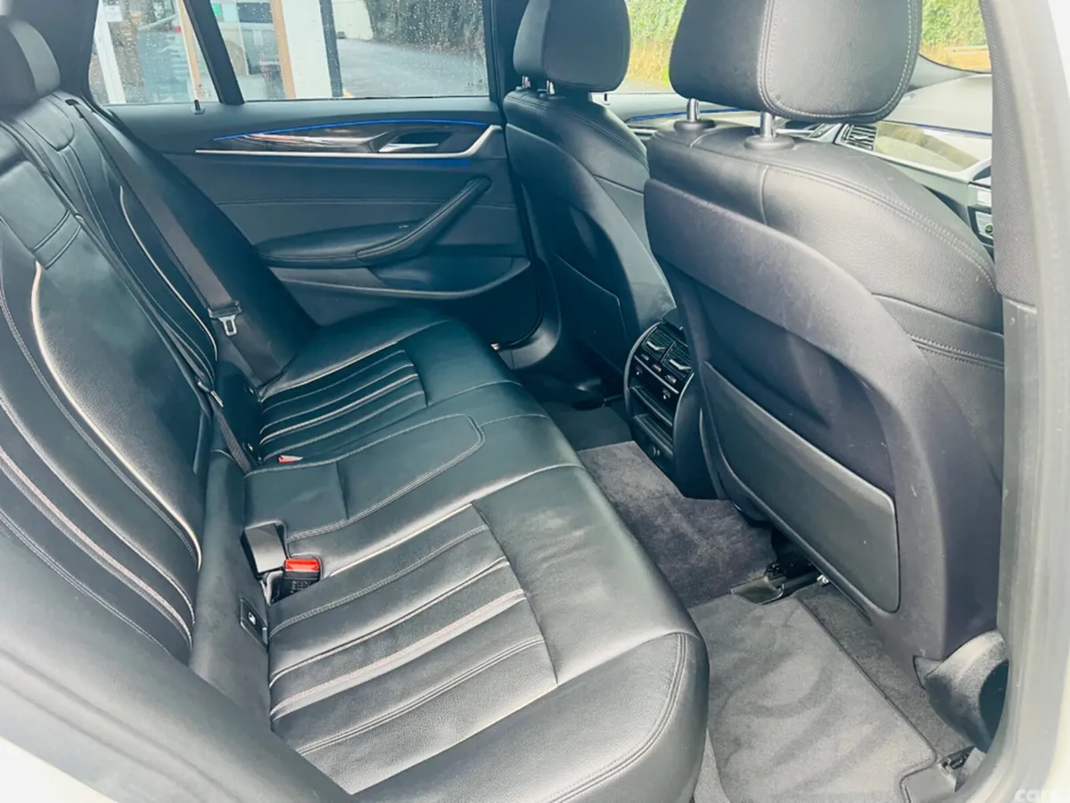 BMW 5-Series Estate, Diesel, 2019, White