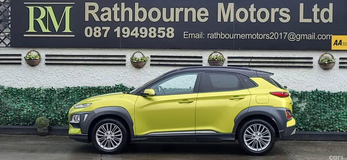 Hyundai KONA MPV, Petrol, 2018, Green