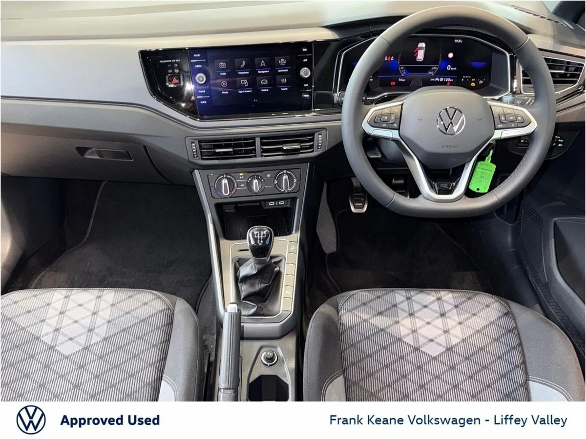 Volkswagen Polo Hatchback, Petrol, 2027, Grey