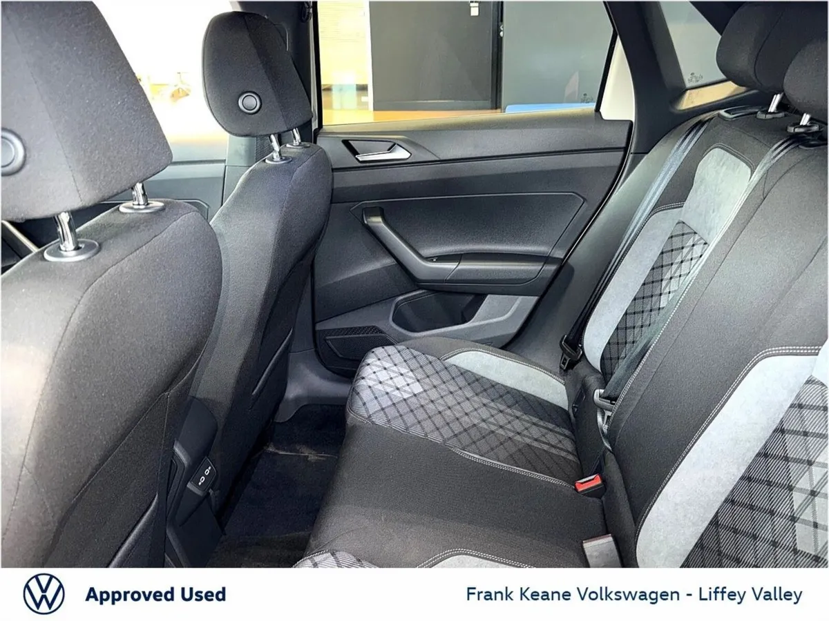 Volkswagen Polo Hatchback, Petrol, 2027, Grey
