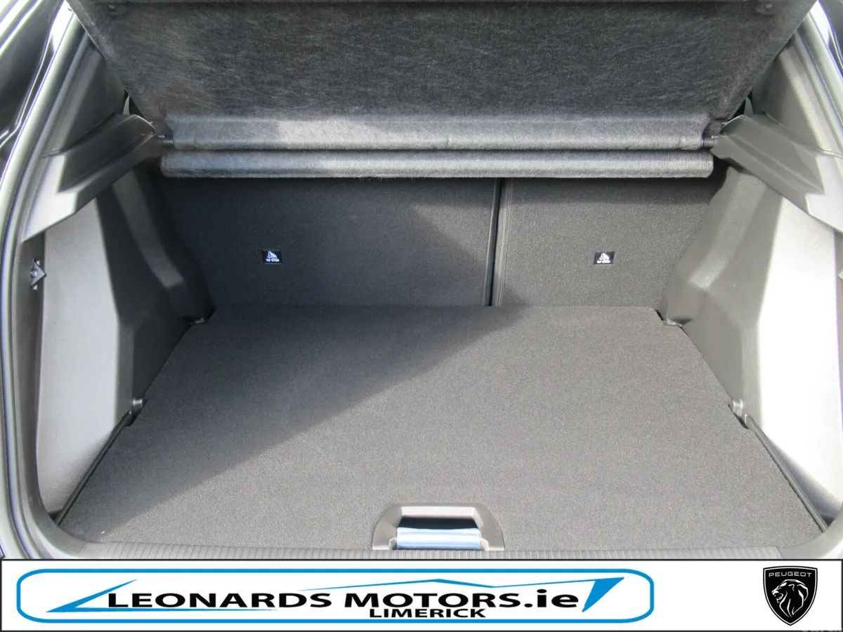 Peugeot 2008 SUV, Petrol Hybrid, 2026, Black