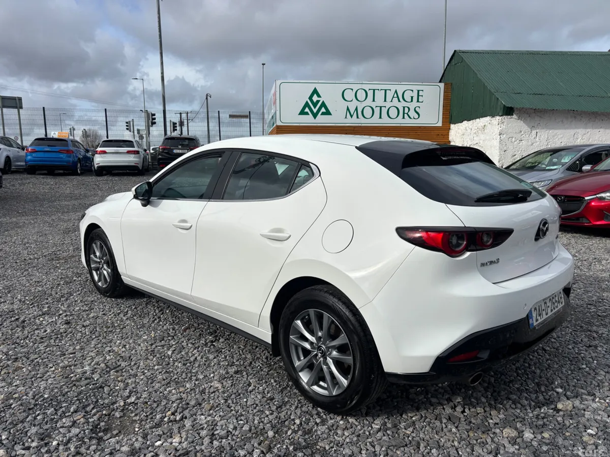 Mazda Mazda3 Hatchback, Petrol, 2024, White