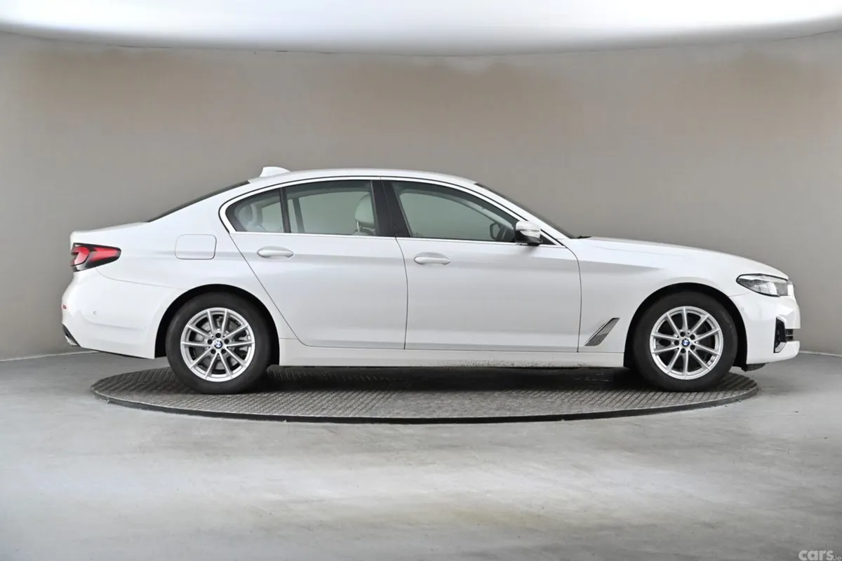 BMW 5-Series Saloon, Diesel, 2021, White