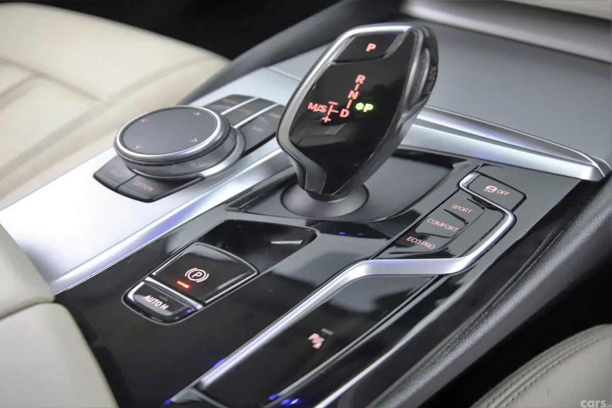 BMW 5-Series Saloon, Diesel, 2021, White
