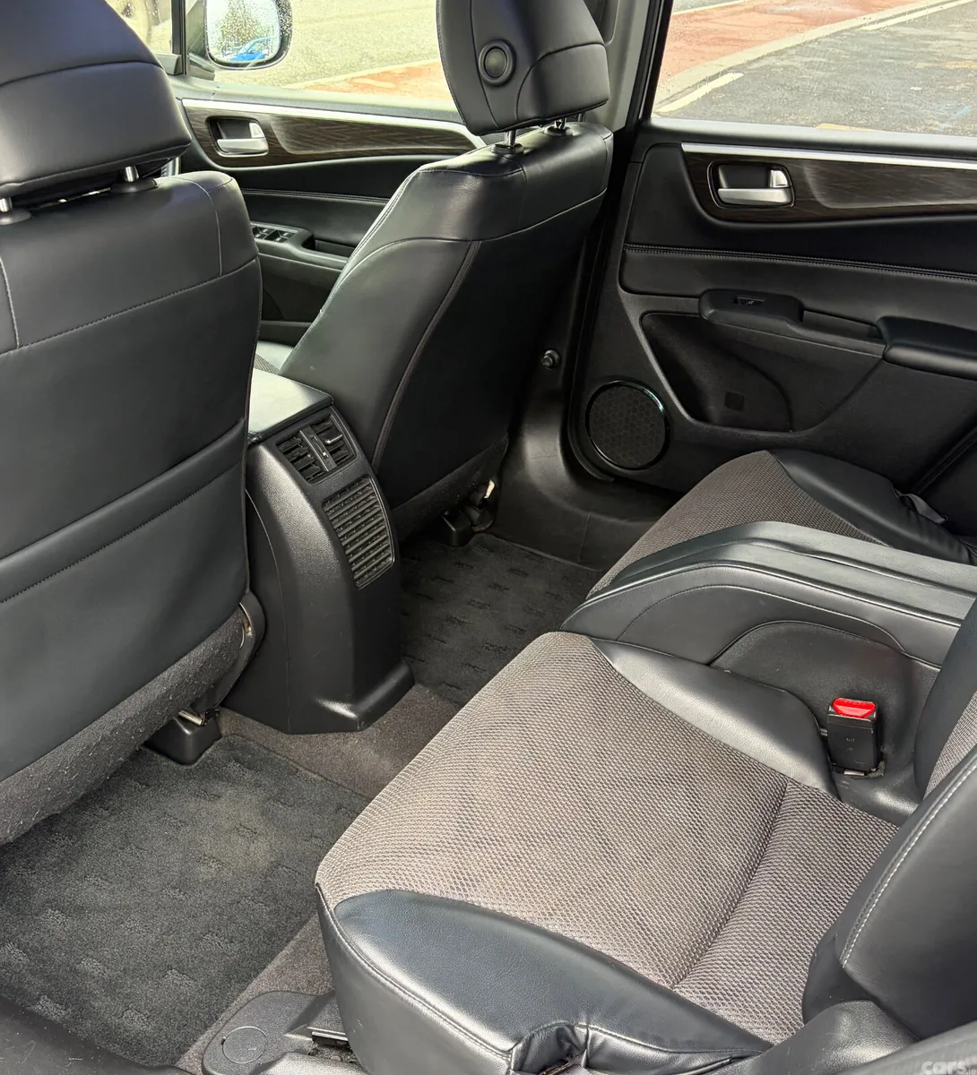 Honda Jade MPV, Petrol Hybrid, 2016, White