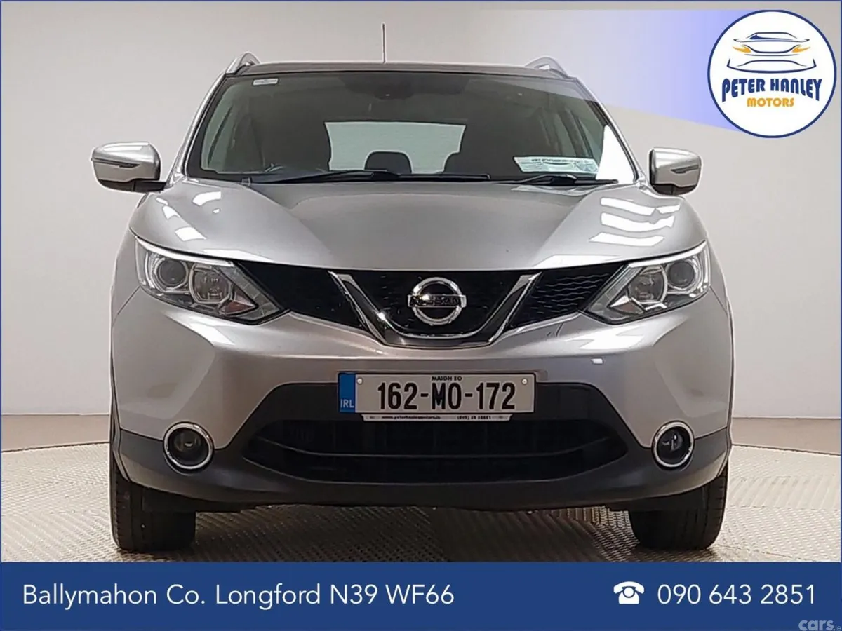 Nissan Qashqai Hatchback, Diesel, 2016, Silver