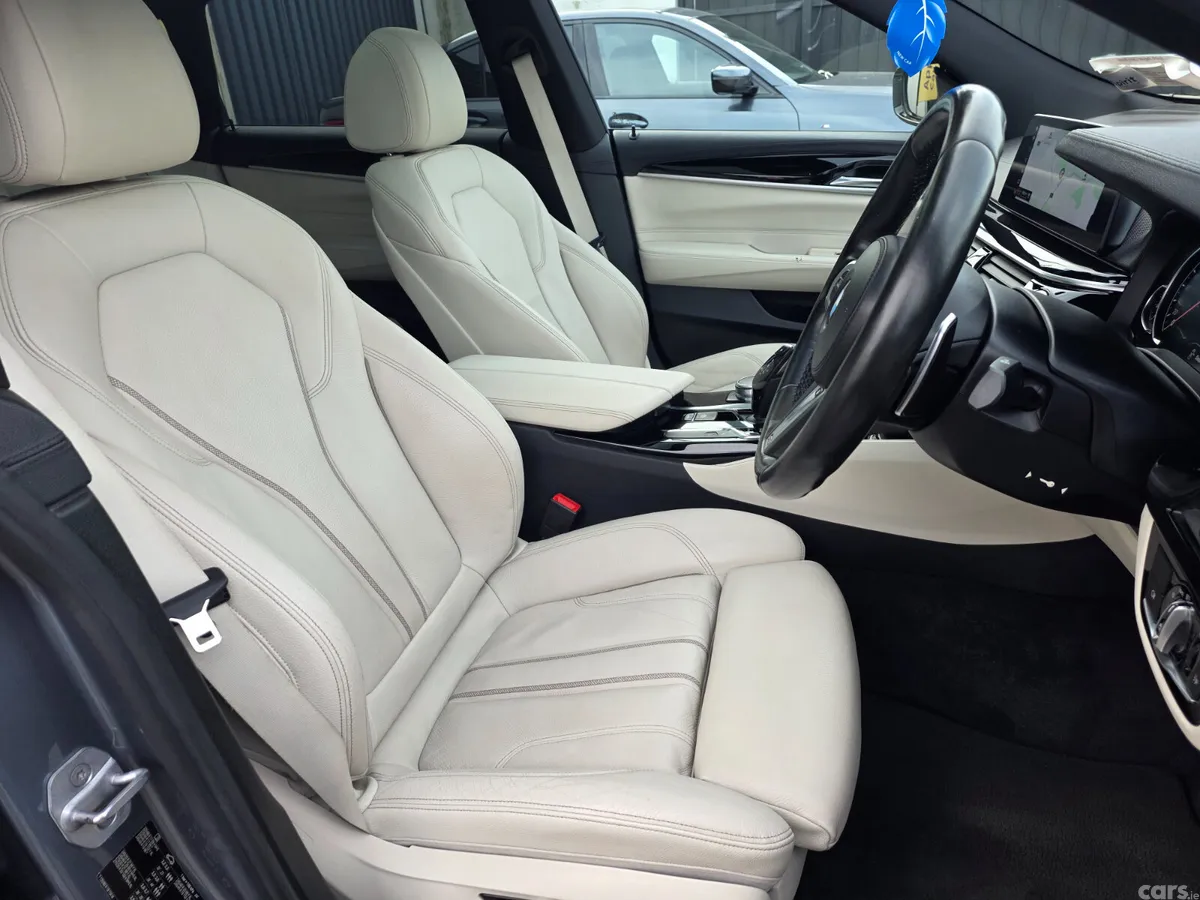 BMW 6-Series Hatchback, Diesel, 2018, Blue