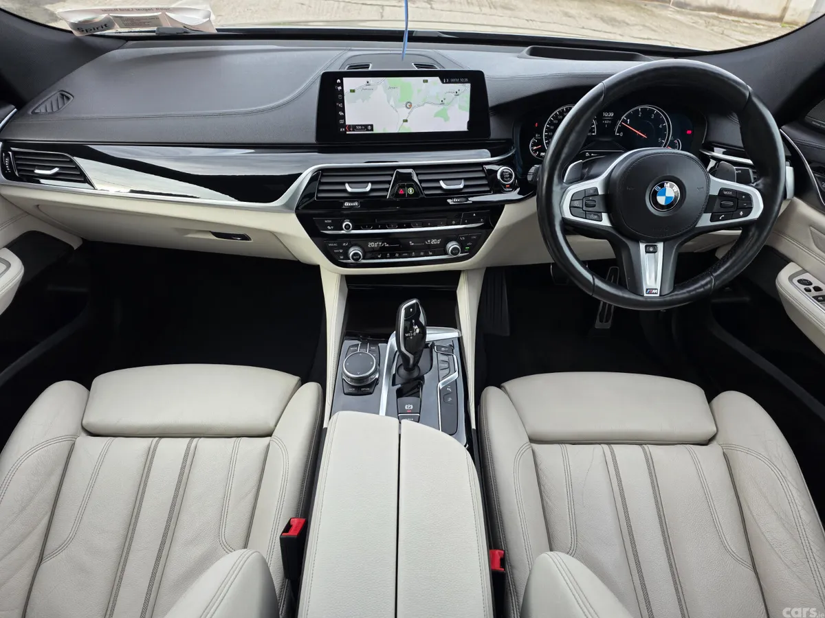 BMW 6-Series Hatchback, Diesel, 2018, Blue