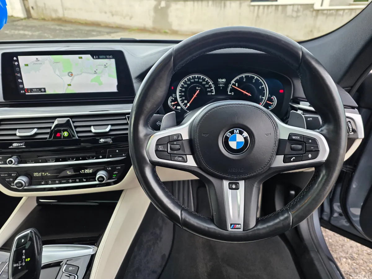BMW 6-Series Hatchback, Diesel, 2018, Blue