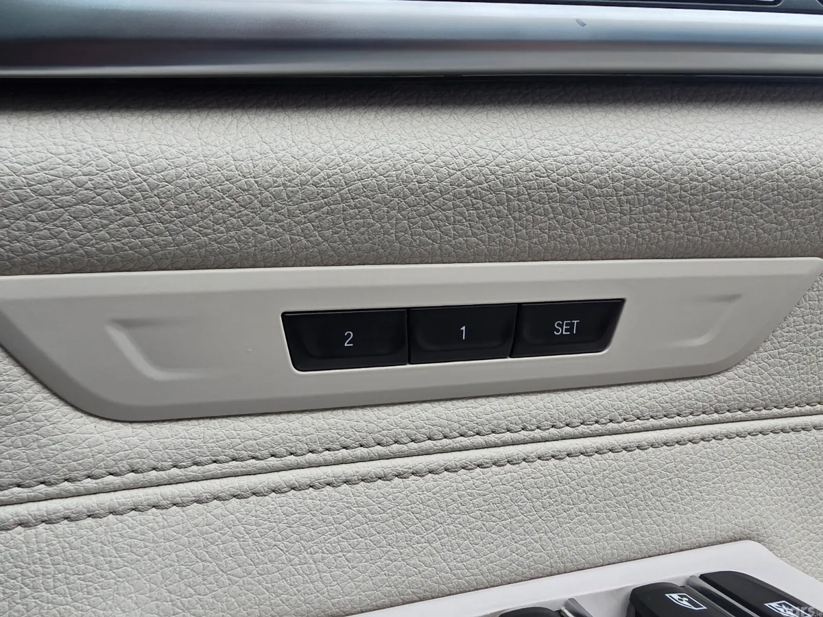 BMW 6-Series Hatchback, Diesel, 2018, Blue