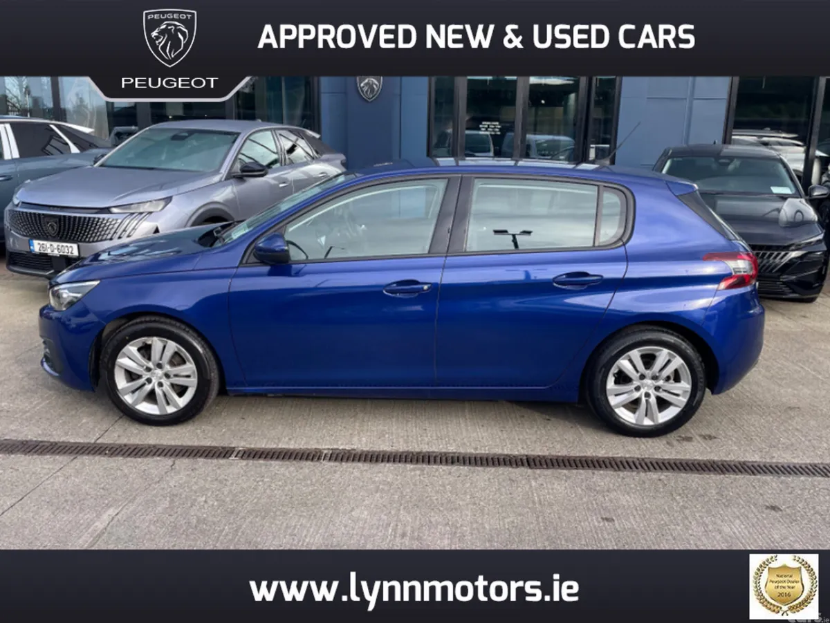 Peugeot 308 Hatchback, Petrol, 2020, Blue