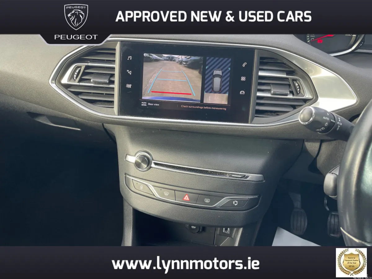 Peugeot 308 Hatchback, Petrol, 2020, Blue