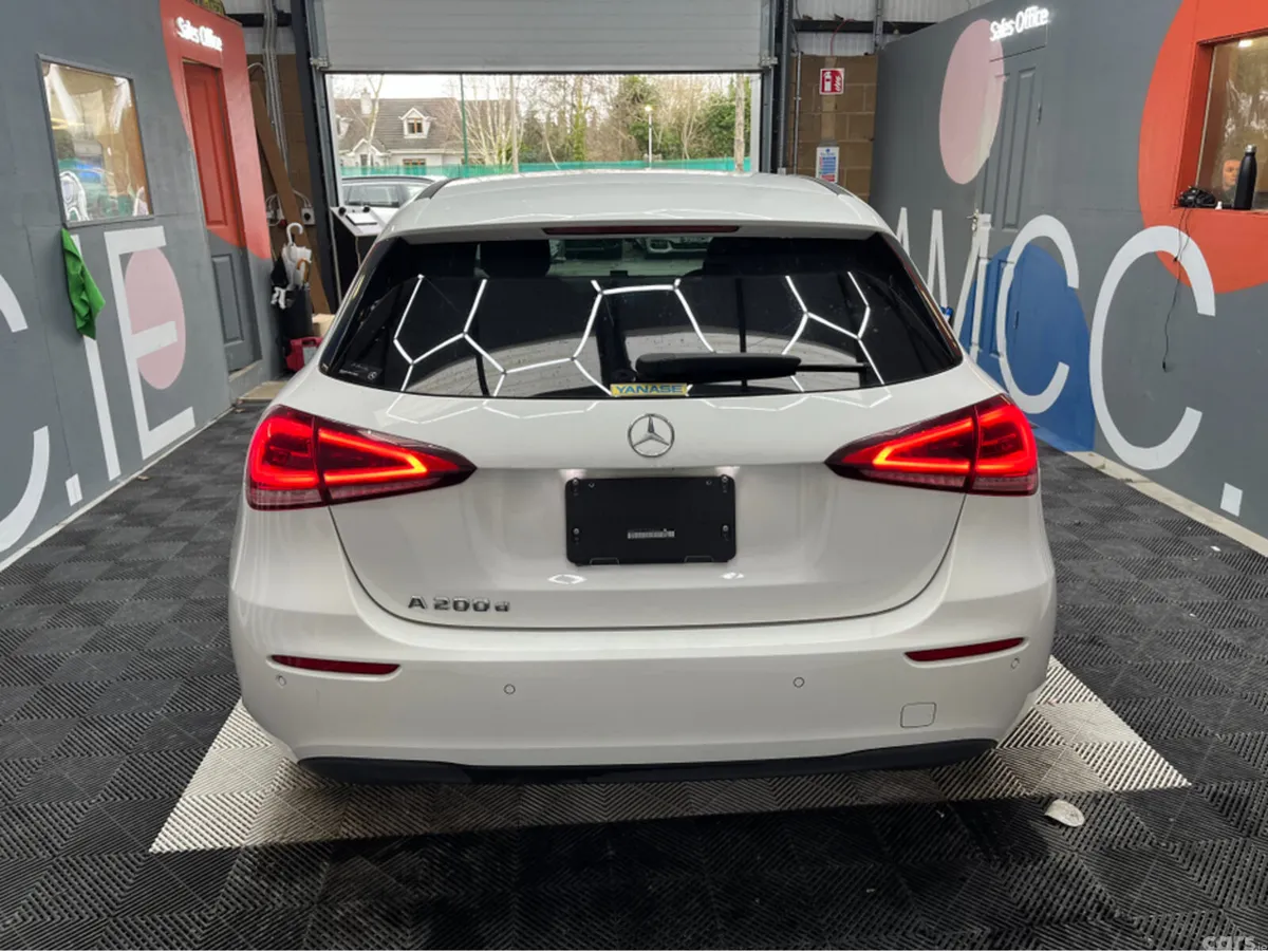 Mercedes-Benz A-Class Hatchback, Diesel, 2019, White
