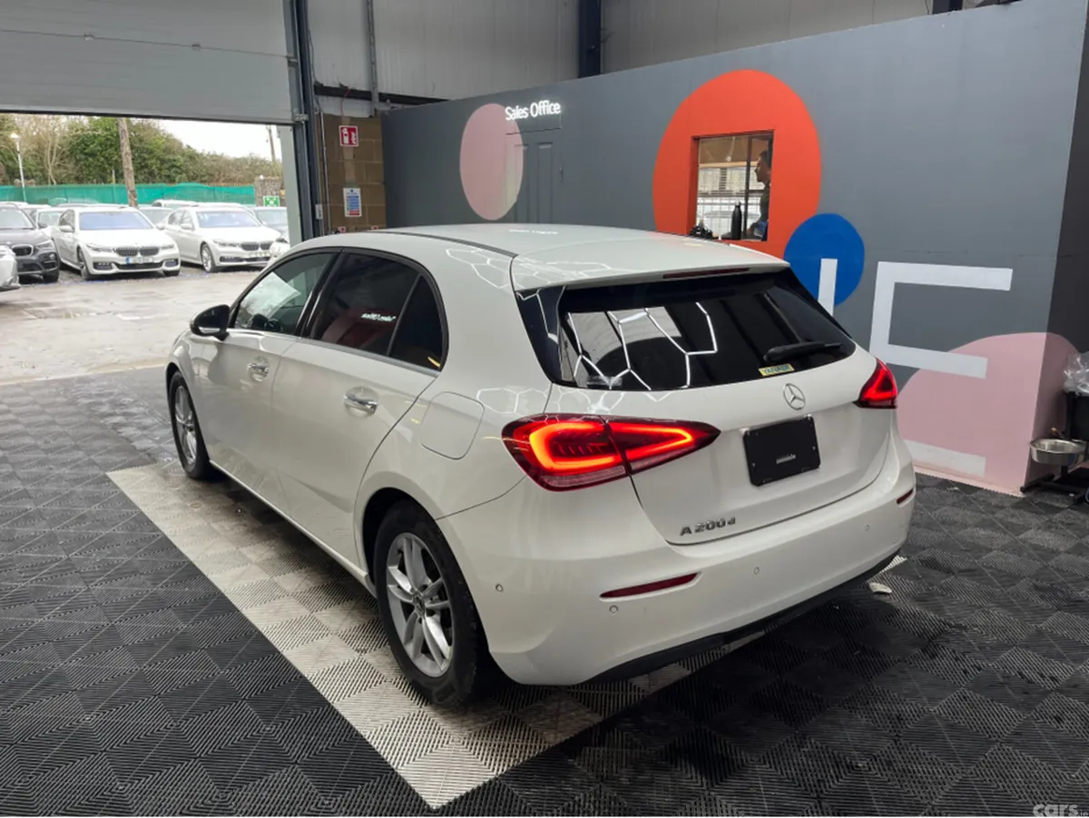 Mercedes-Benz A-Class Hatchback, Diesel, 2019, White