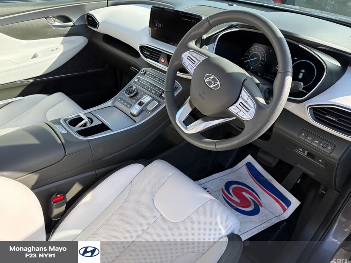 Hyundai Santa Fe SUV, Petrol Plug-in Hybrid, 2023, Grey