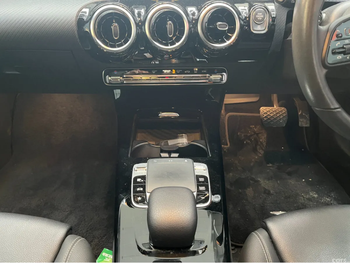 Mercedes-Benz A-Class Hatchback, Diesel, 2019, White
