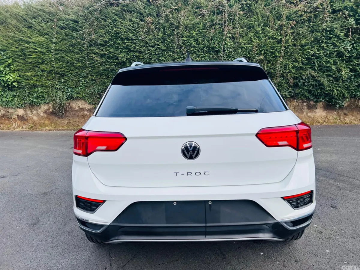 Volkswagen T-Roc SUV, Diesel, 2021, White