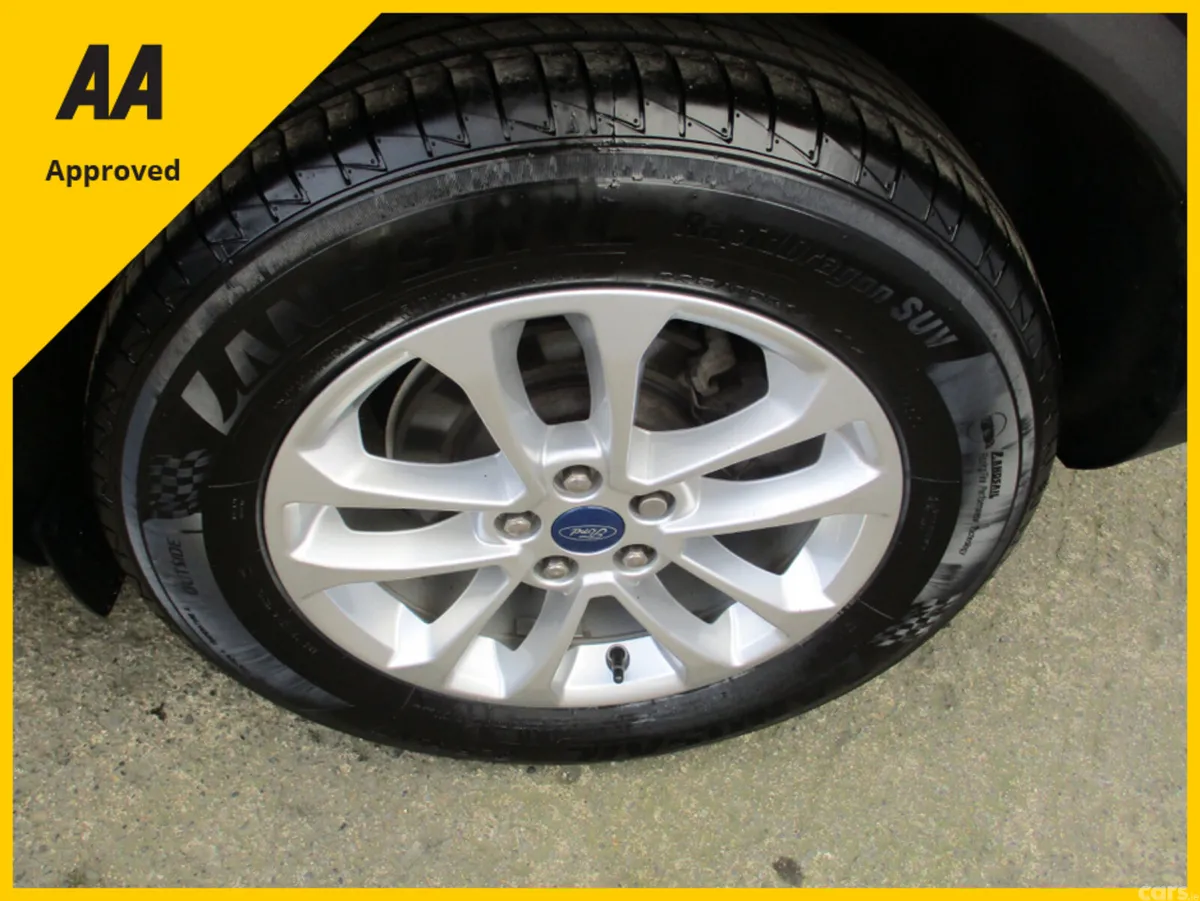 Ford Kuga MPV, Diesel, 2022, Red