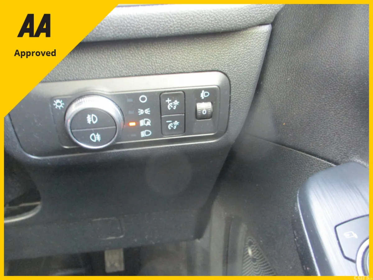 Ford Kuga MPV, Diesel, 2022, Red