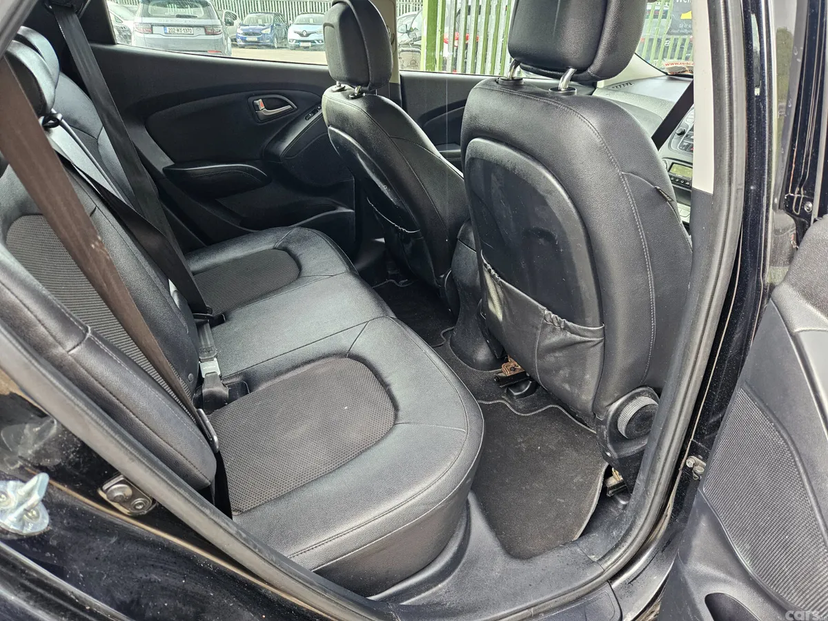 Hyundai ix35 SUV, Diesel, 2015, Black