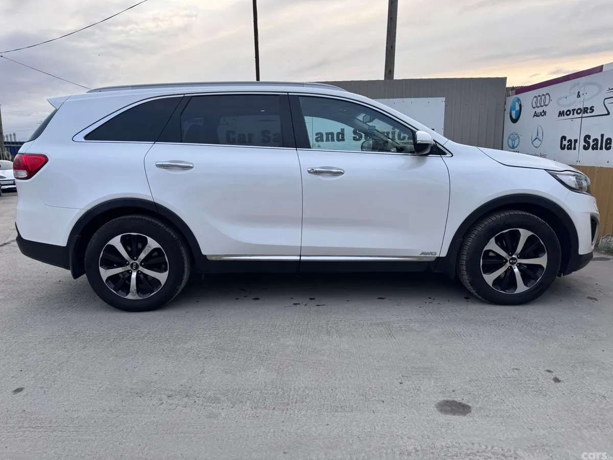 Kia Sorento SUV, Diesel, 2017, White