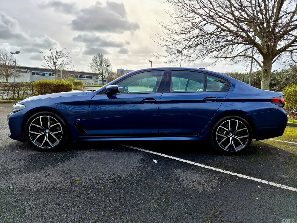 BMW 5-Series Saloon, Diesel, 2022, Blue