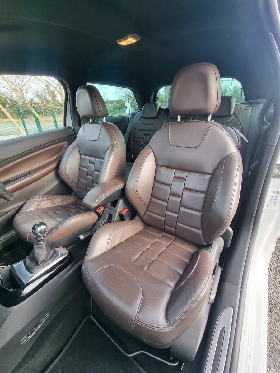 Citroen DS 3 Hatchback, Petrol, 2018, White