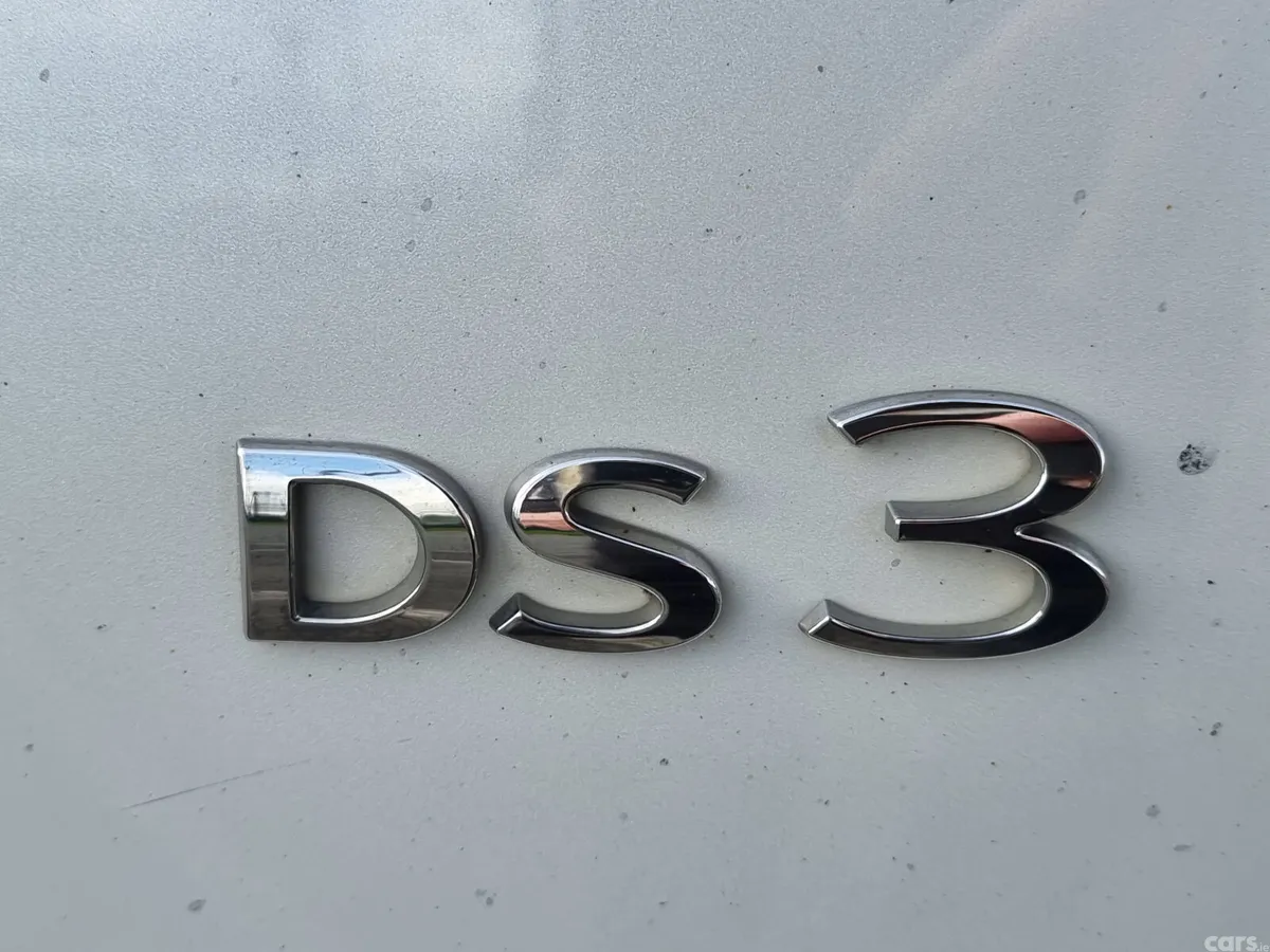 Citroen DS 3 Hatchback, Petrol, 2018, White