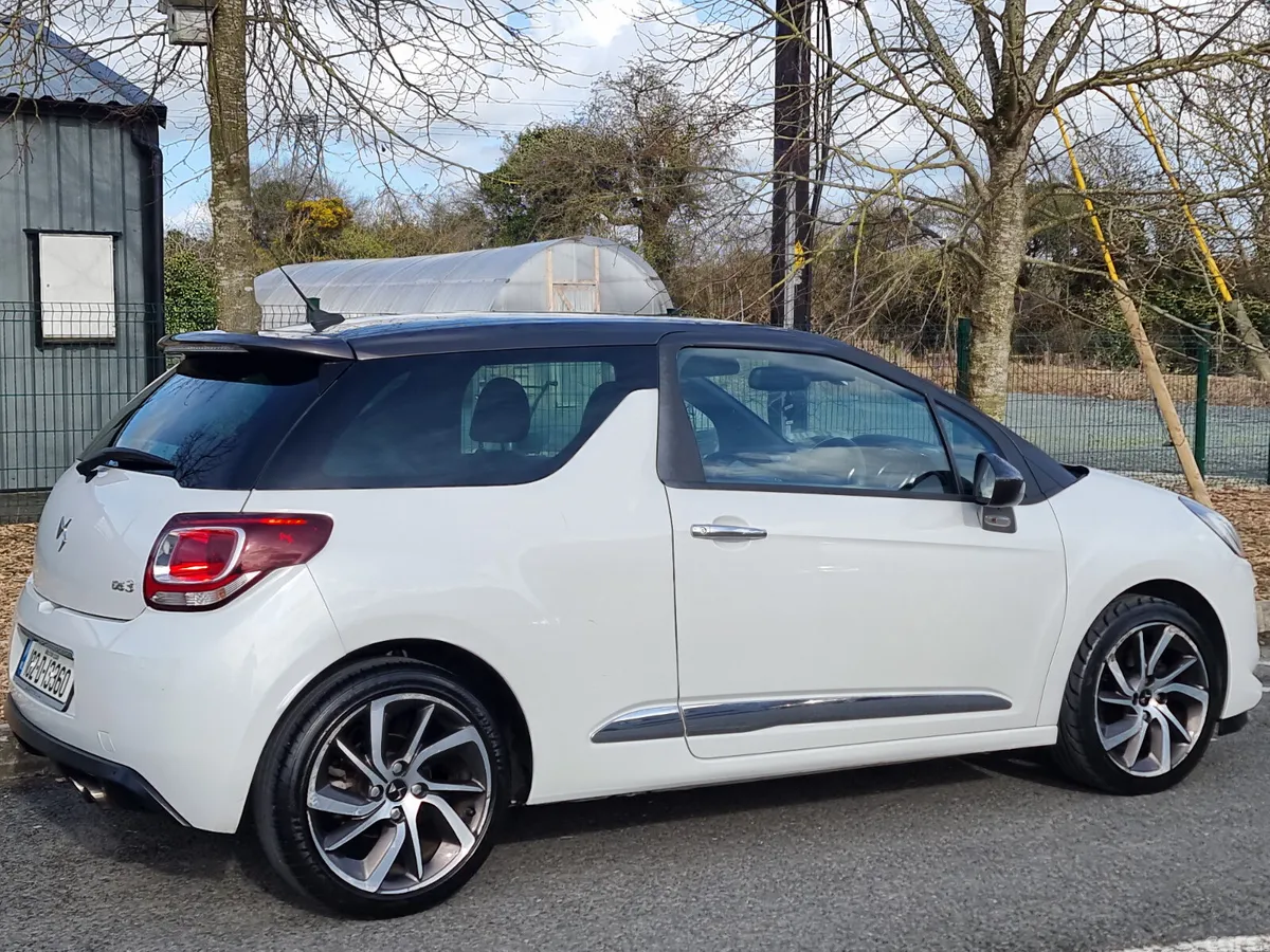 Citroen DS 3 Hatchback, Petrol, 2018, White