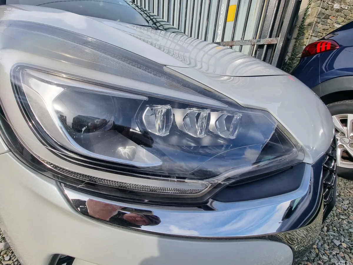 Citroen DS 3 Hatchback, Petrol, 2018, White