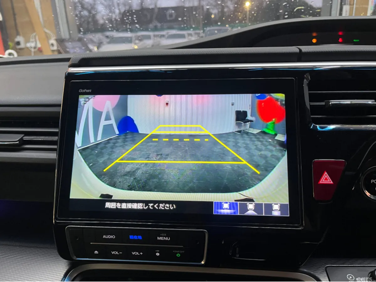 Honda Stepwagon MPV, Petrol Hybrid, 2019, White