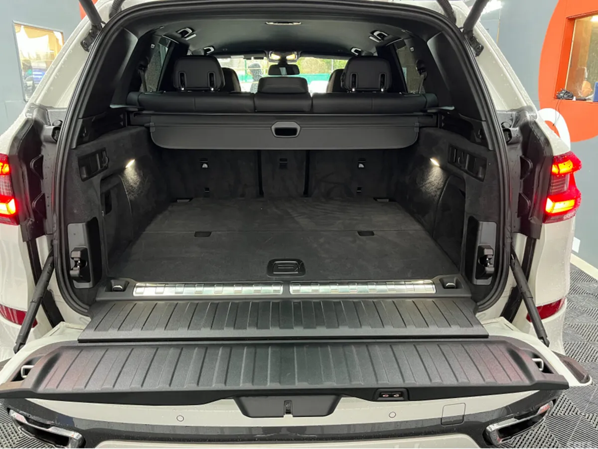BMW X5 SUV, Petrol Plug-in Hybrid, 2021, White