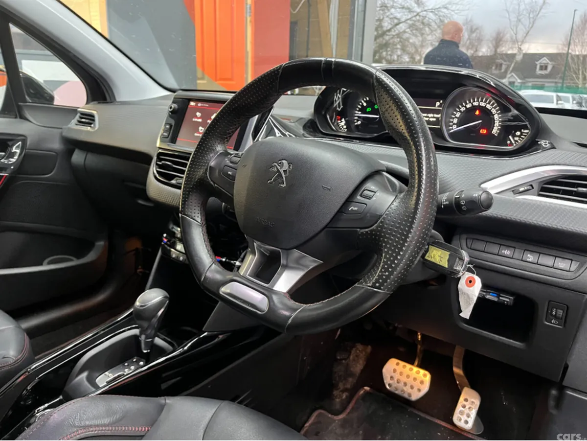 Peugeot 2008 SUV, Petrol, 2018, White