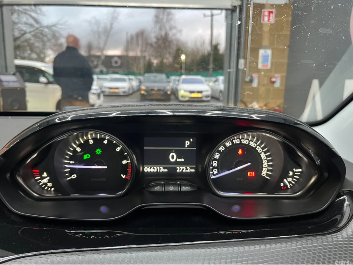 Peugeot 2008 SUV, Petrol, 2018, White