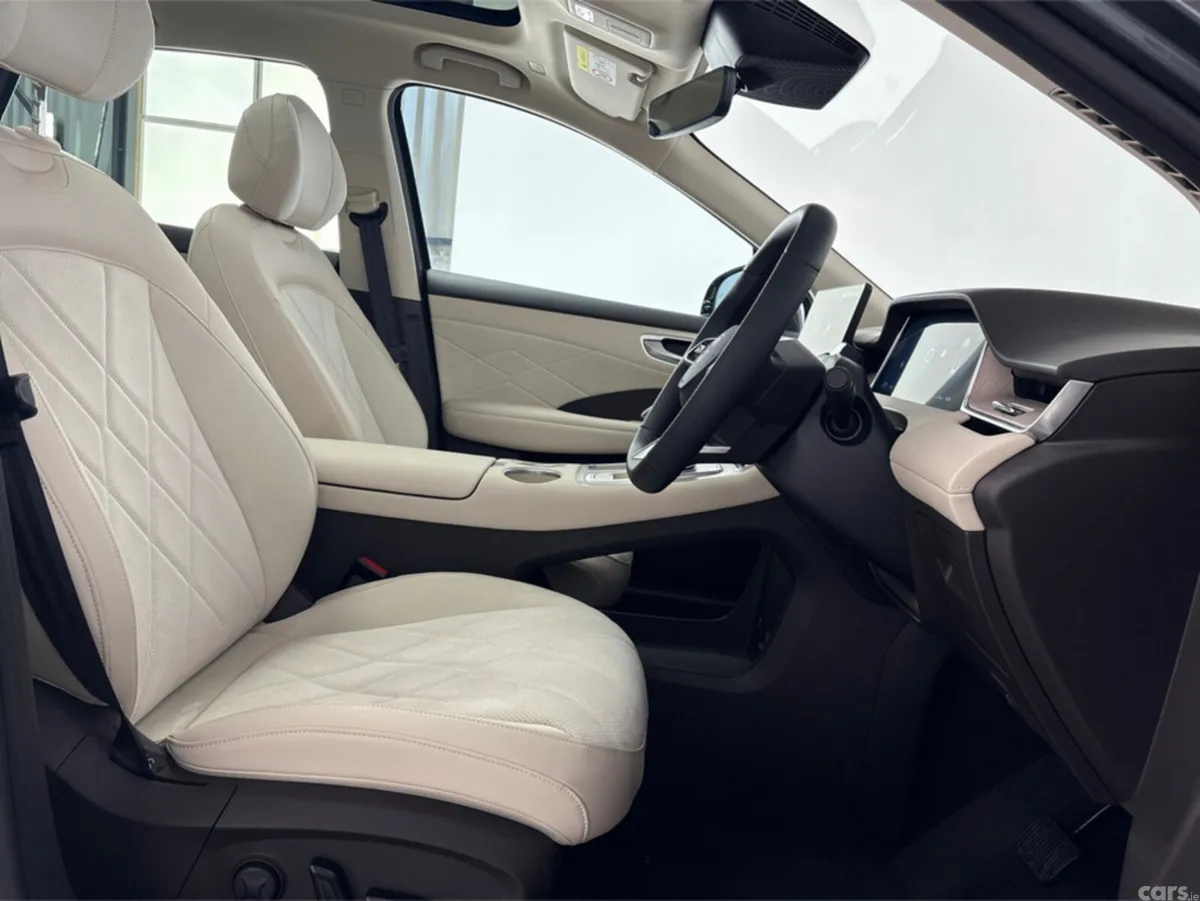MG MGS6 SUV, Electric, 2026, Grey